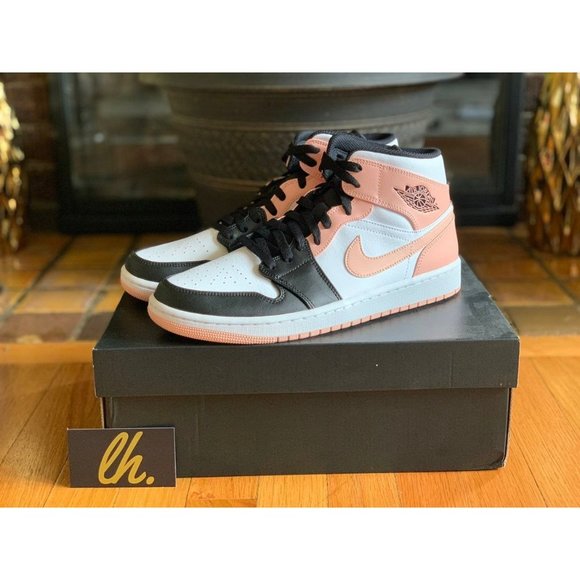 Size 10 Air Jordan 1 Mid "Arctic Orange Black Toe" - Picture 2 of 5